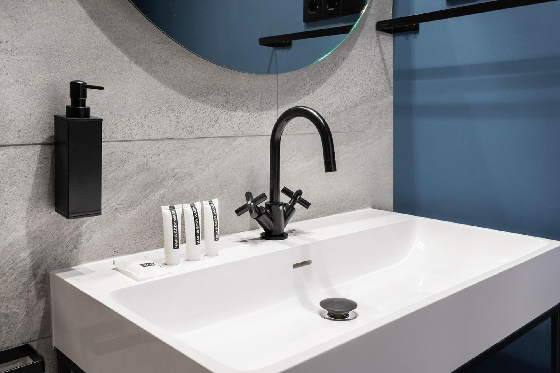 Luxury And Cozy- 2 Bedrooms 2 Bathrooms -Mintystay- Herradores Madrid Extérieur photo
